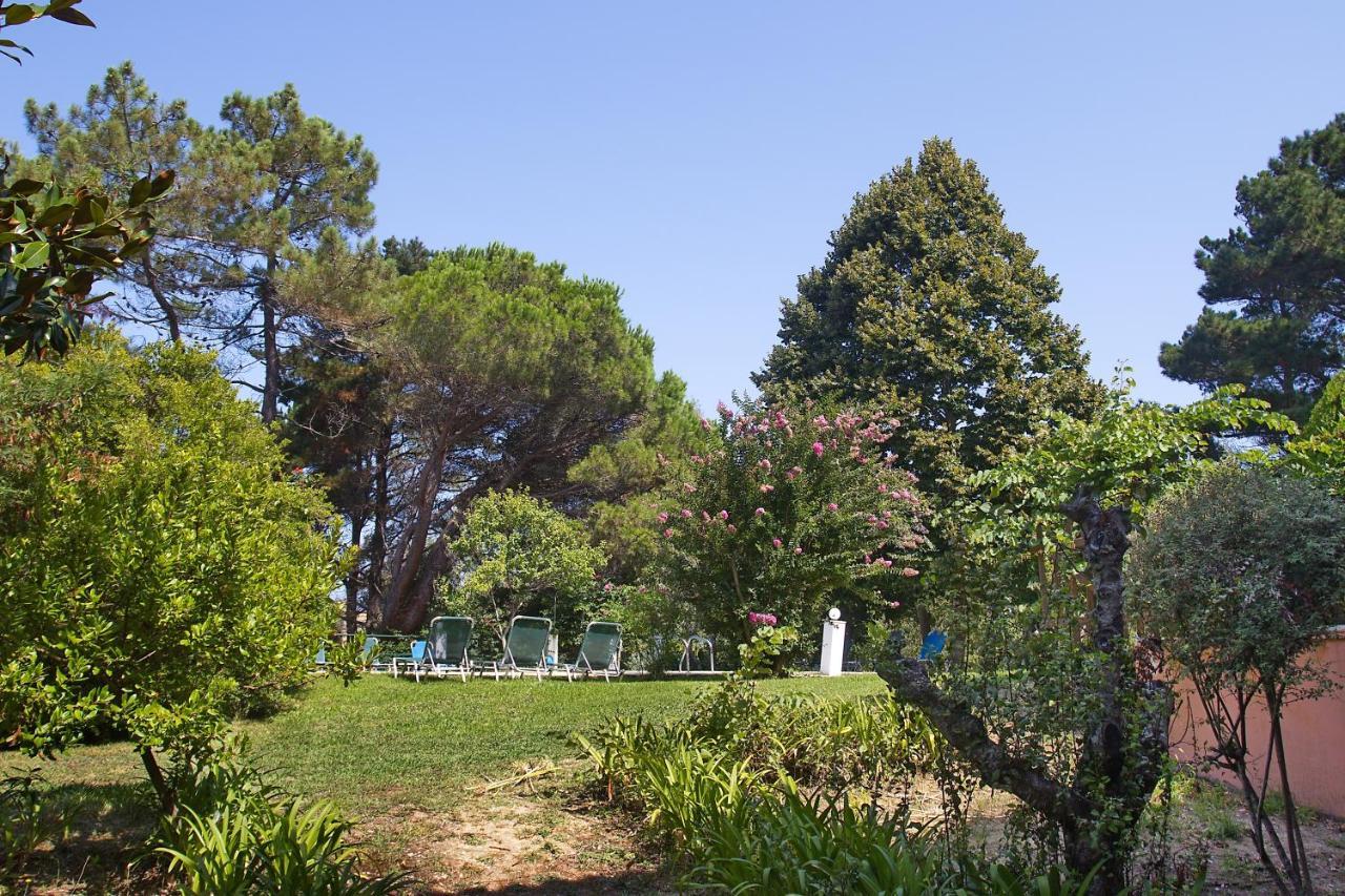 Villa Leda Karousádes Exteriör bild