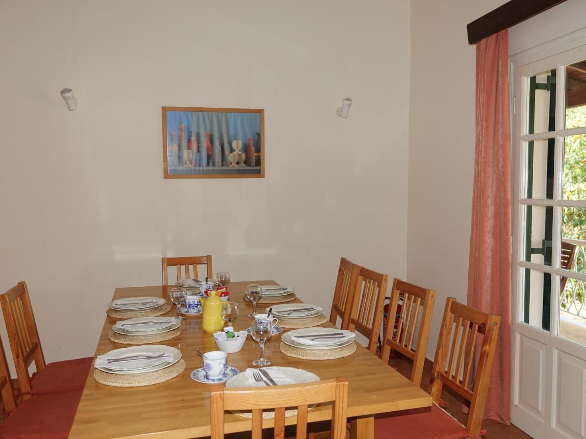 Villa Leda Karousádes Exteriör bild